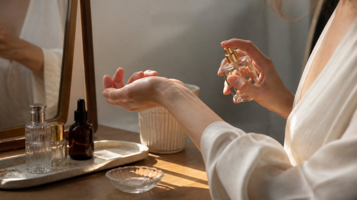How to Apply Perfume on Dry Skin for Long-Lasting Wear